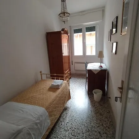 Casa Gialla Guest house Venice