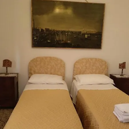 Πανσιόν Casa Gialla *