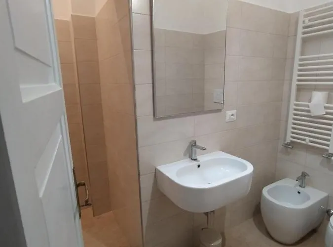 Casa Gialla Konukevi *